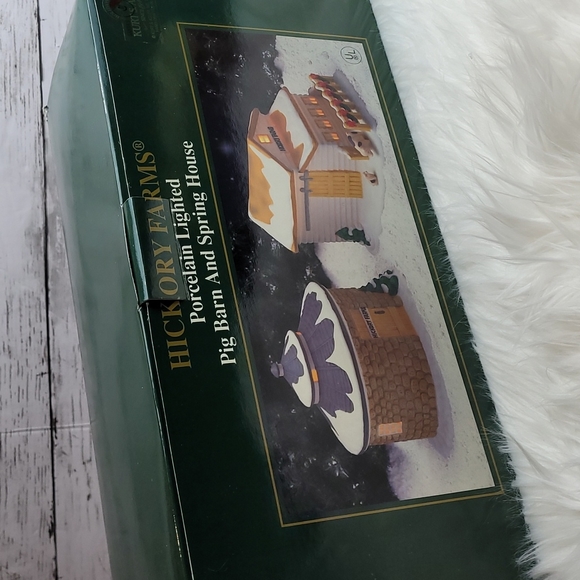 CHRISTMAS KURT S ADLER PORCELAIN LIGHTED PIG BARN - Picture 16 of 16